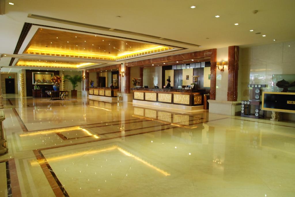 东莞君兰酒店 Grand Land Hotel Dongguan  Exterior photo