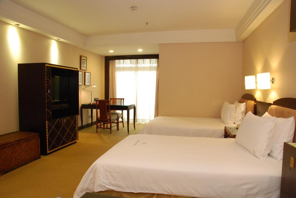 东莞君兰酒店 Grand Land Hotel Dongguan  Exterior photo