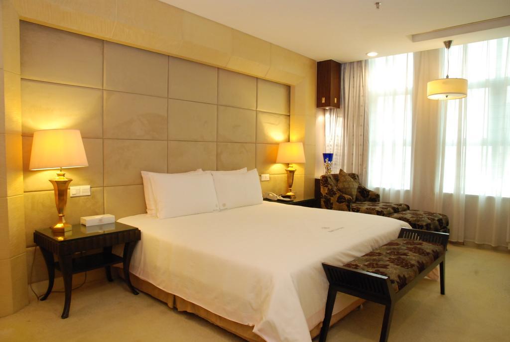 东莞君兰酒店 Grand Land Hotel Dongguan  Exterior photo