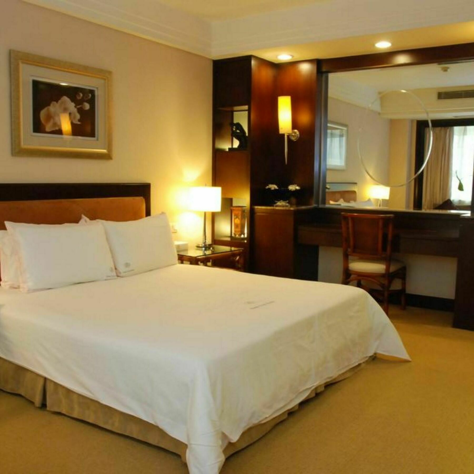 东莞君兰酒店 Grand Land Hotel Dongguan  Exterior photo